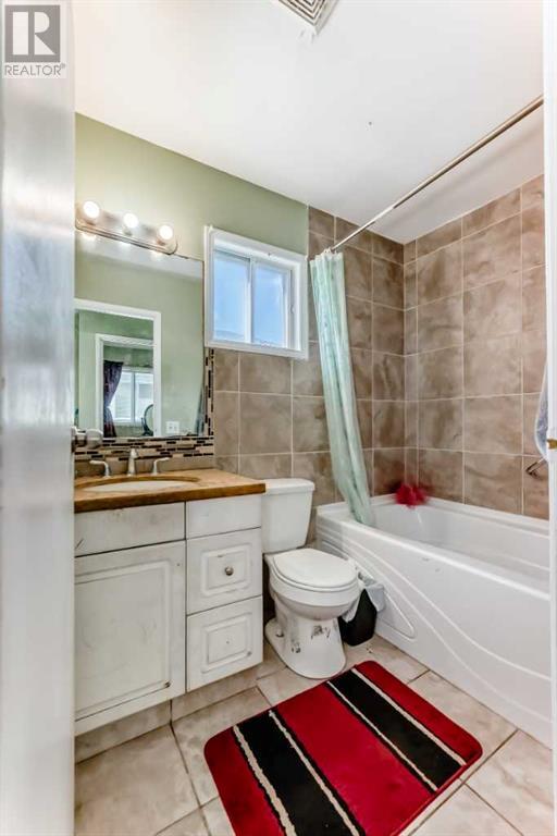 Single Family House 4 Level for Sale in  Falmere Way NE Falconridge Calgary 