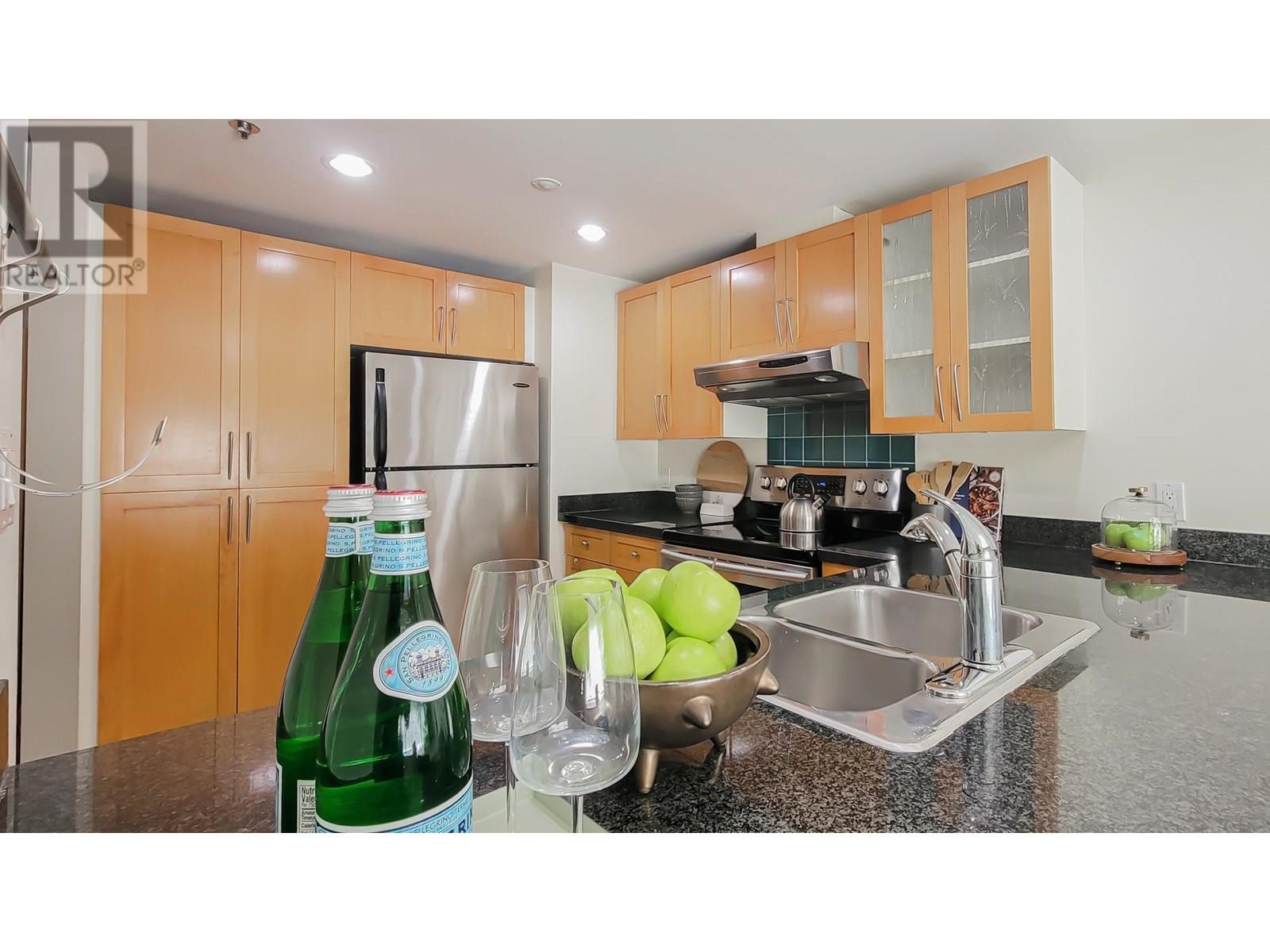 3167 LAUREL STREET, Vancouver