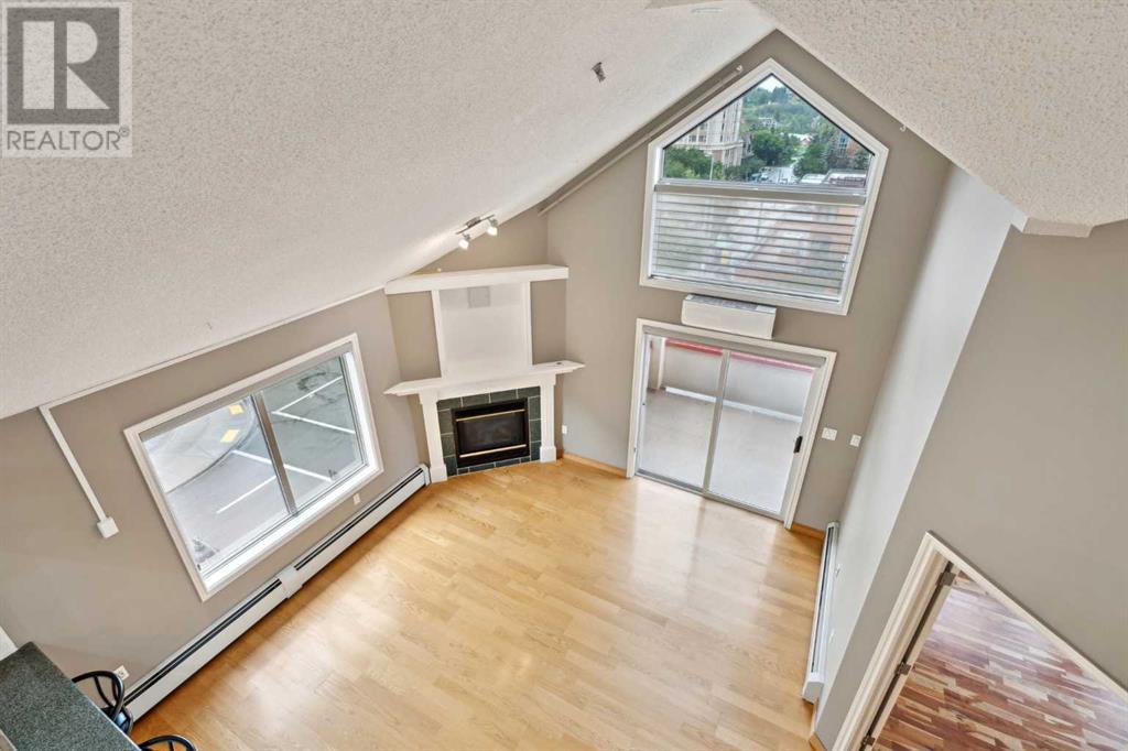 Single Family House for Sale in    Avenue SW Eau Claire Calgary 