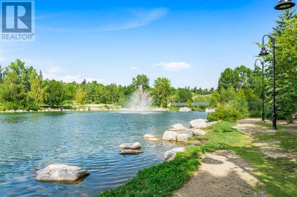Single Family House for Sale in    Avenue SW Eau Claire Calgary 