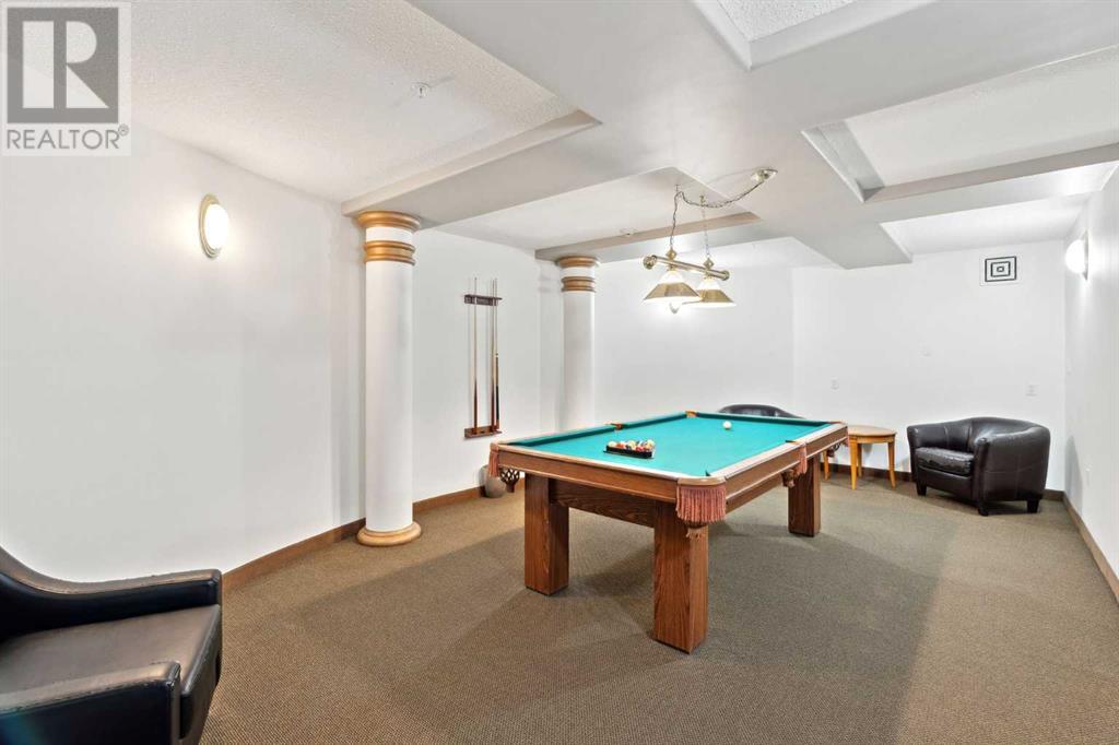 Single Family House for Sale in    Avenue SW Eau Claire Calgary 