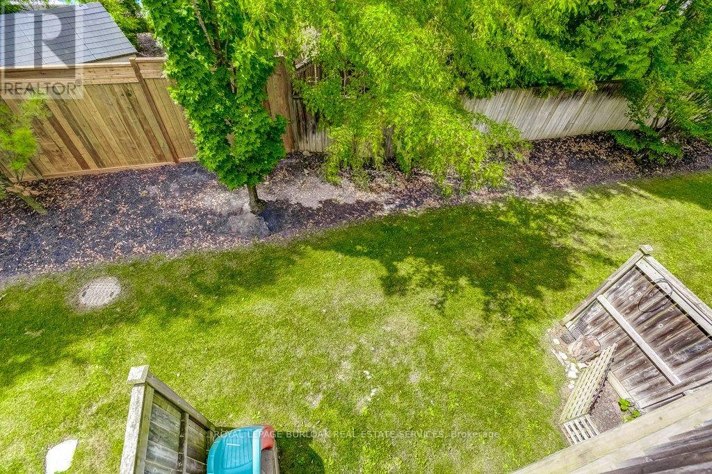 Photo 15 of 13 4165 Upper Middle Road, Burlington ON