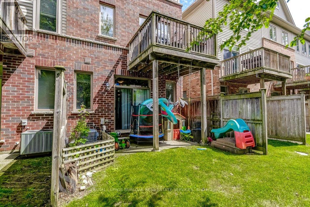 Photo 22 of 13 4165 Upper Middle Road, Burlington ON