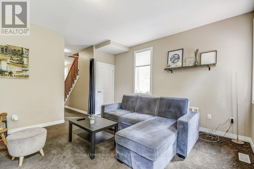 Photo 19 of 13 4165 Upper Middle Road, Burlington ON