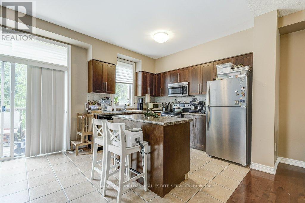 Photo 14 of 13 4165 Upper Middle Road, Burlington ON