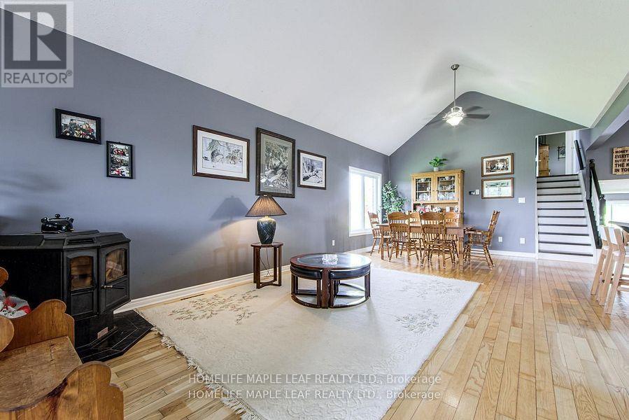 Photo 8 of 395115 County Road 12, Amaranth ON