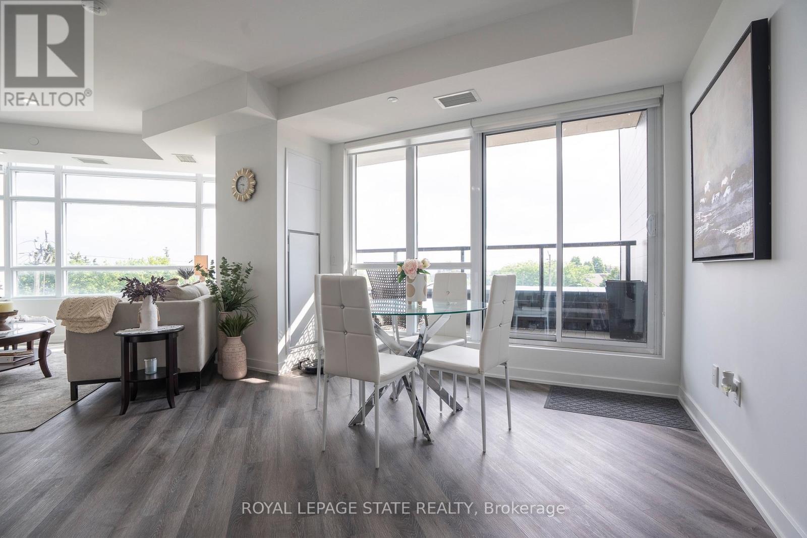 Photo 6 of 418 600 North Service Road, Hamilton ON