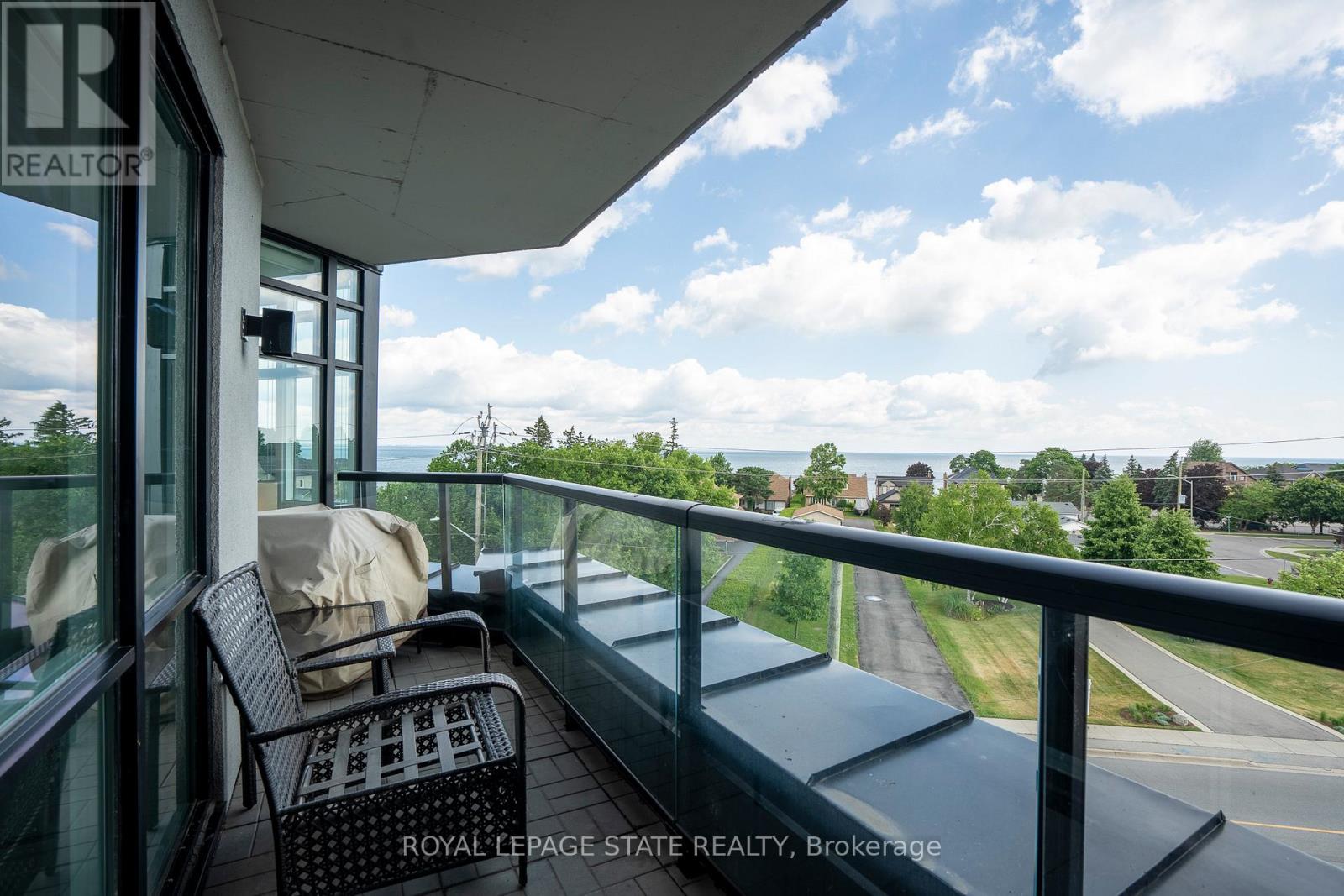 Photo 44 of 418 600 North Service Road, Hamilton ON