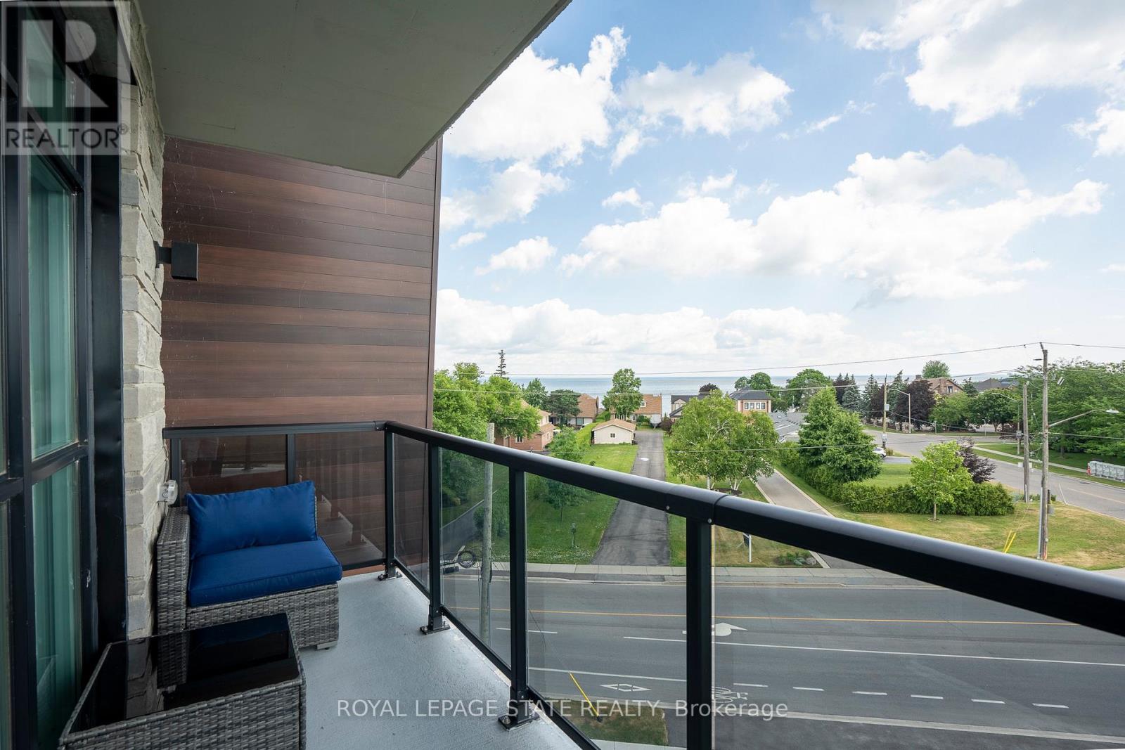 Photo 1 of 418 600 North Service Road, Hamilton ON