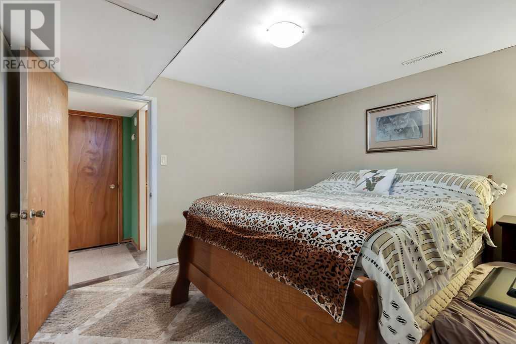 Single Family House Bungalow for Sale in   Avenue SE Acadia Calgary 