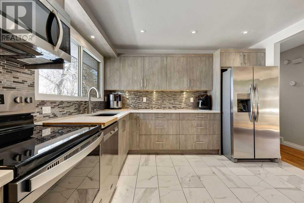 Single Family House Bungalow for Sale in   Avenue SE Acadia Calgary 