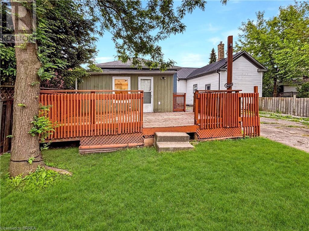 Photo 26 of 164 Nelson Street, Brantford ON
