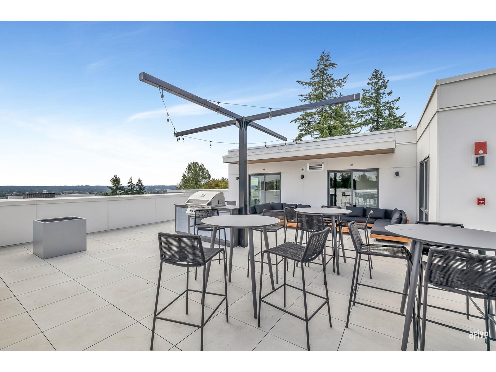Photo 10 of 401 6585 195 A Street, Surrey BC