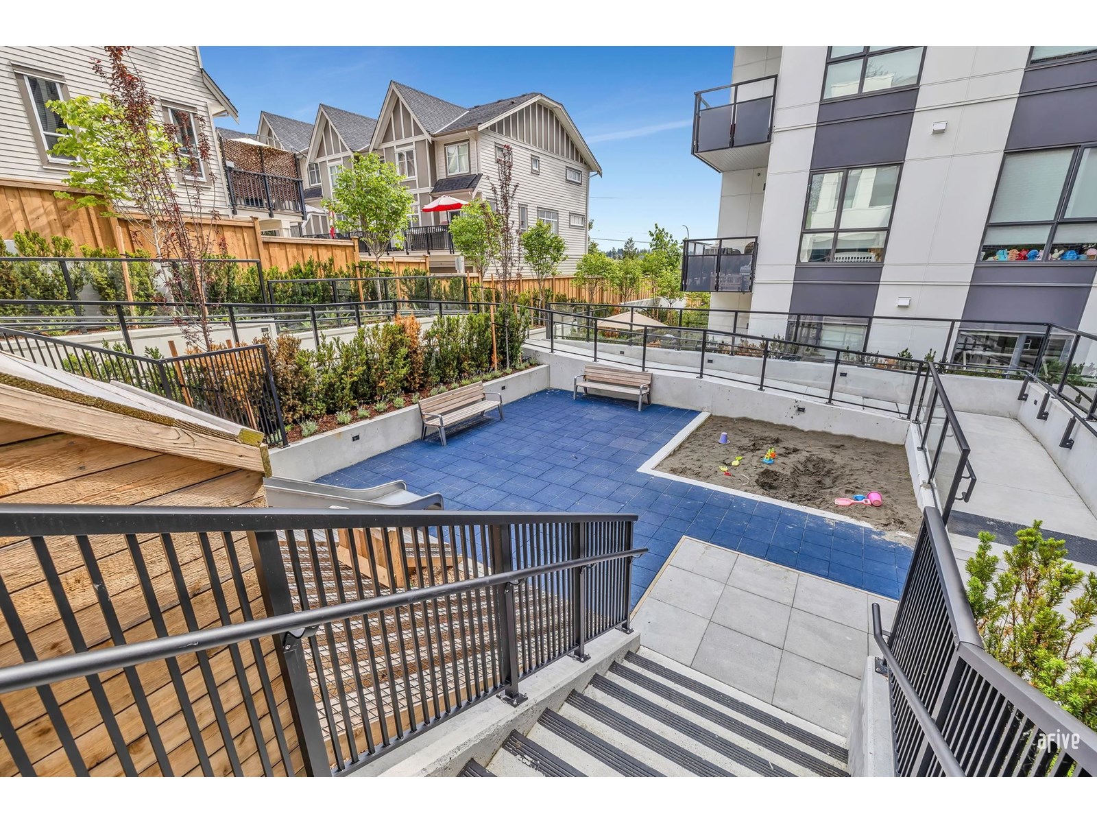Photo 12 of 401 6585 195 A Street, Surrey BC