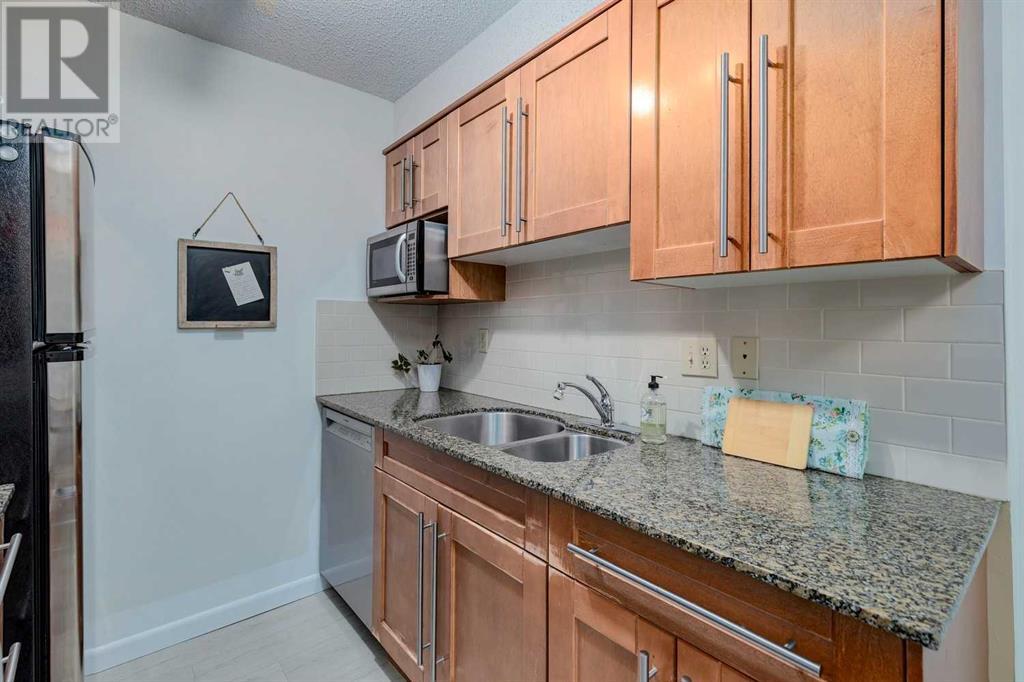 Single Family House for Sale in   Coach Hill Road SW Coach Hill Calgary 