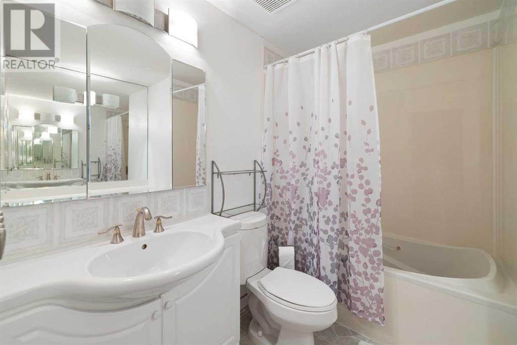 Single Family House for Sale in   Palliser Drive SW Oakridge Calgary 