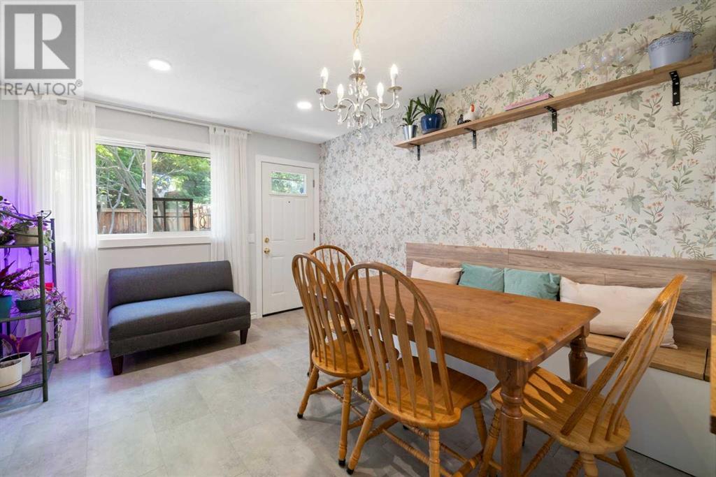 Single Family House for Sale in   Palliser Drive SW Oakridge Calgary 