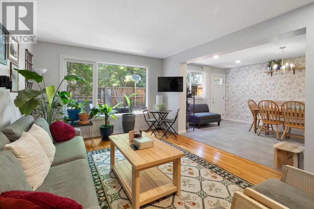 Single Family House for Sale in   Palliser Drive SW Oakridge Calgary 