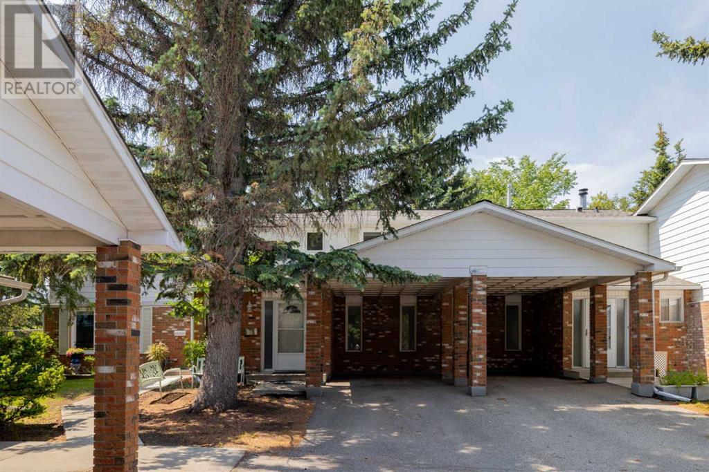 Single Family House for Sale in   Palliser Drive SW Oakridge Calgary 
