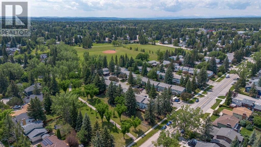 Single Family House for Sale in   Palliser Drive SW Oakridge Calgary 