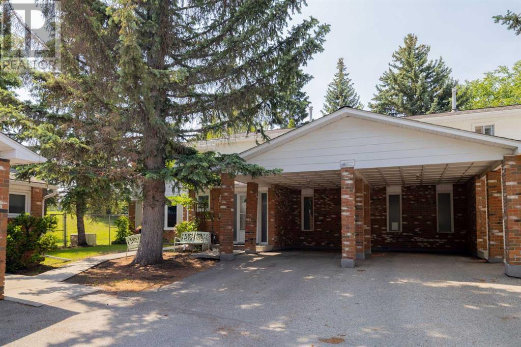 Single Family House for Sale in   Palliser Drive SW Oakridge Calgary 