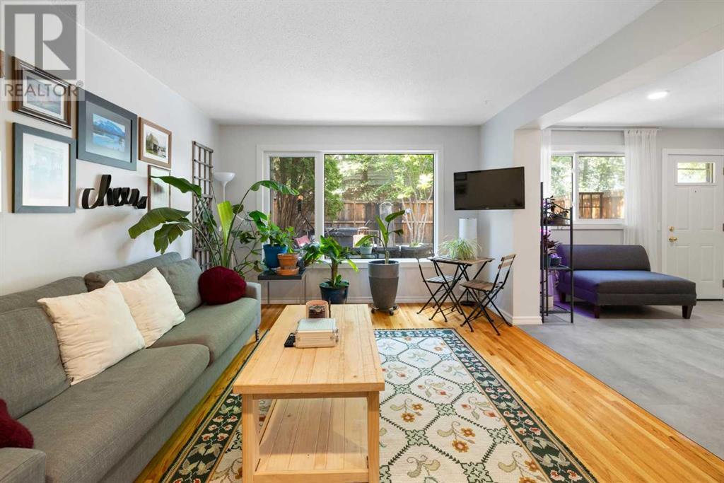 Single Family House for Sale in   Palliser Drive SW Oakridge Calgary 