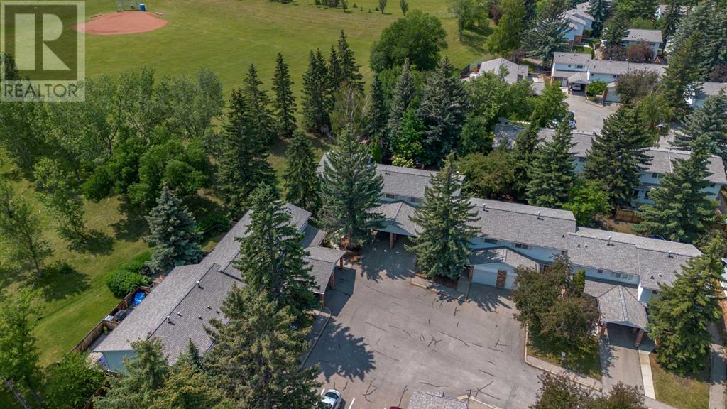 Single Family House for Sale in   Palliser Drive SW Oakridge Calgary 