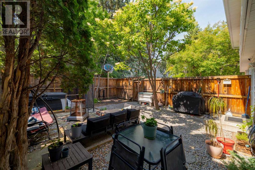 Single Family House for Sale in   Palliser Drive SW Oakridge Calgary 