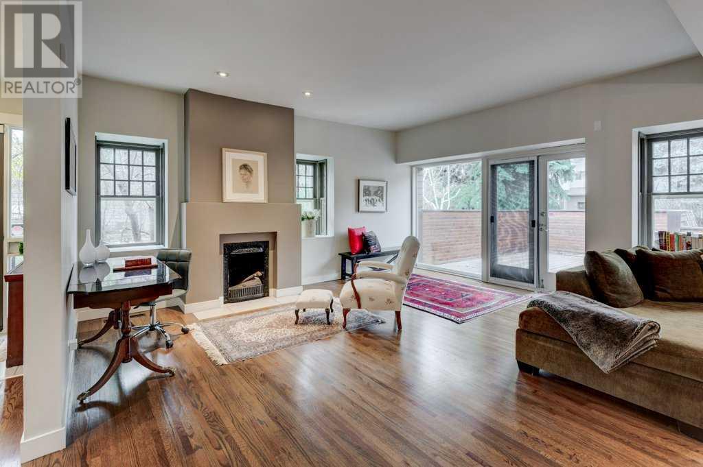 Single Family House for Sale in   Street SW Elbow Park Calgary 