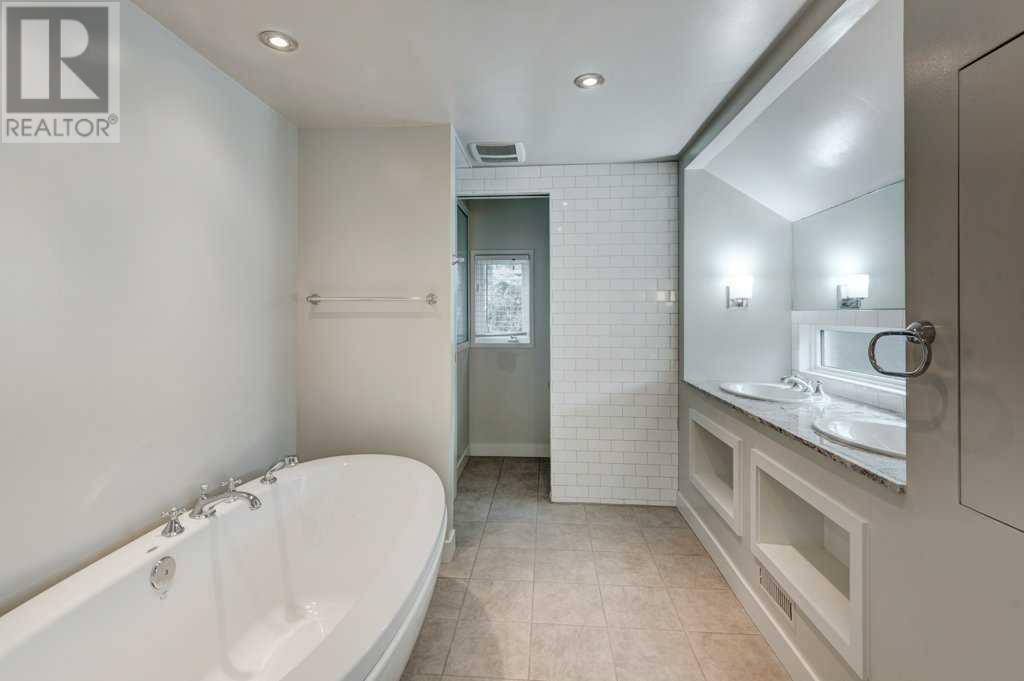 Single Family House for Sale in   Street SW Elbow Park Calgary 