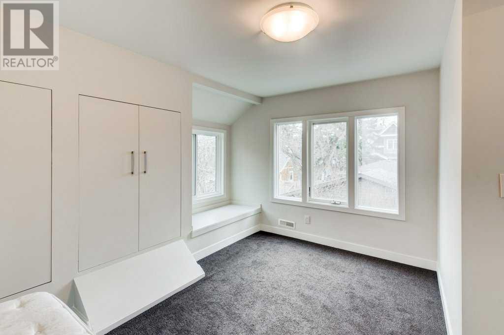 Single Family House for Sale in   Street SW Elbow Park Calgary 