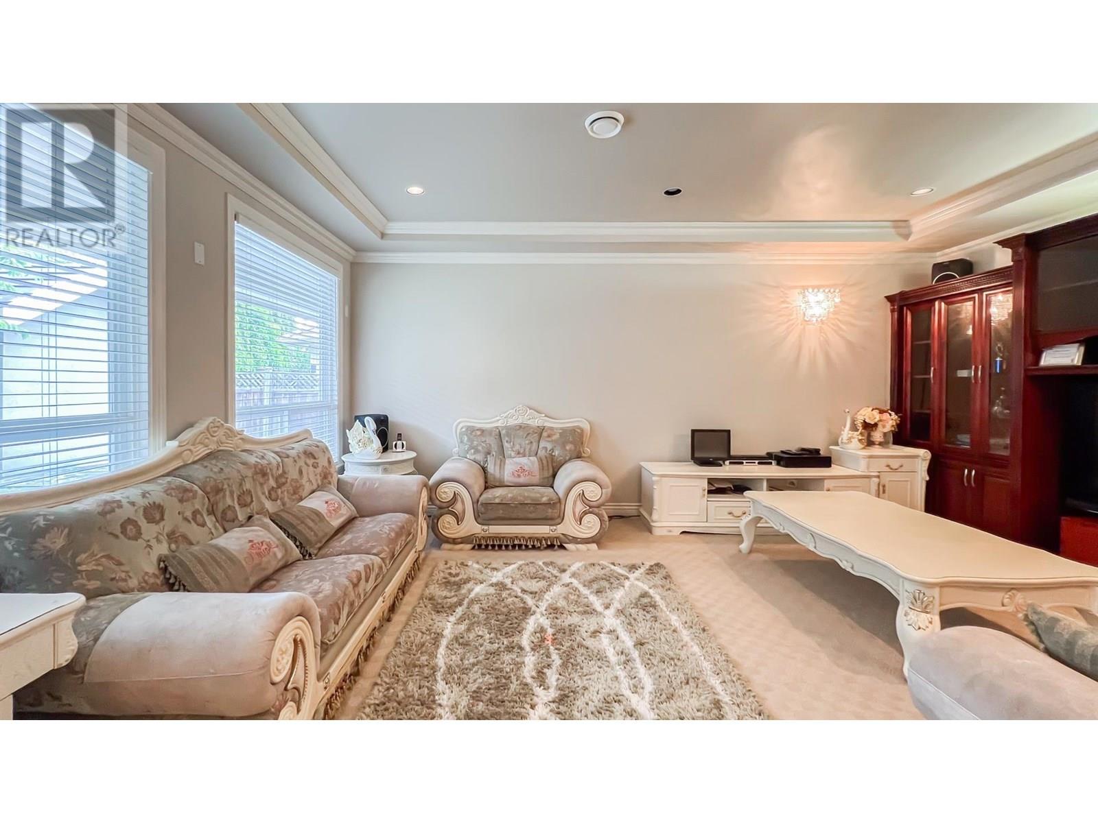 Photo 6 of 6571 Chatsworth Road, Richmond BC