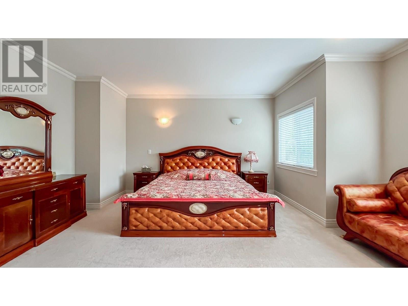 Photo 27 of 6571 Chatsworth Road, Richmond BC