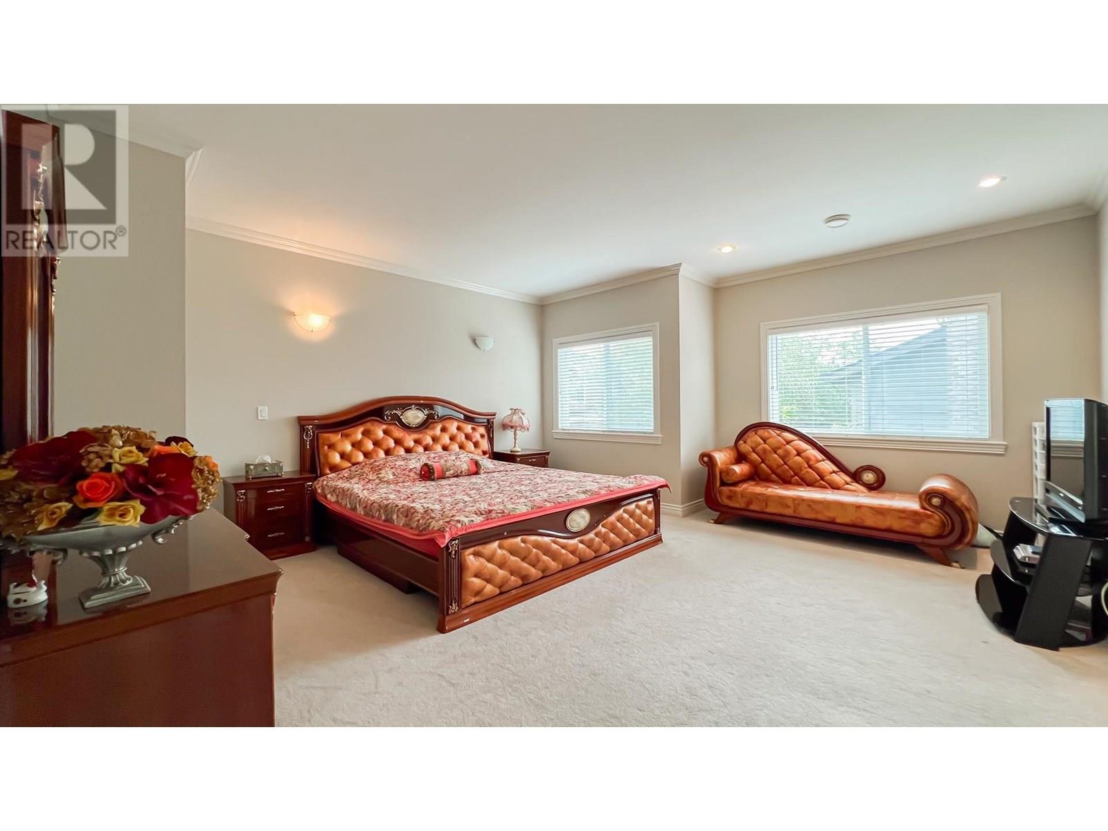 Photo 28 of 6571 Chatsworth Road, Richmond BC