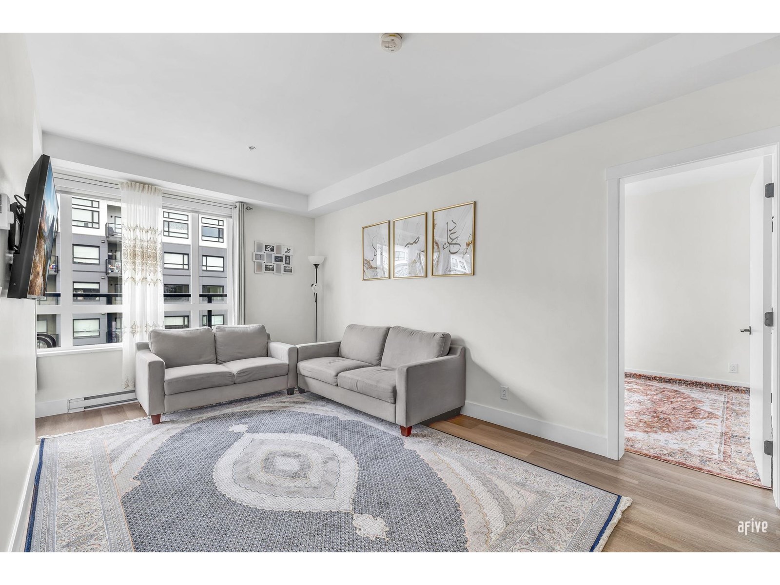 Photo 1 of 408 10778 138 Street, Surrey BC
