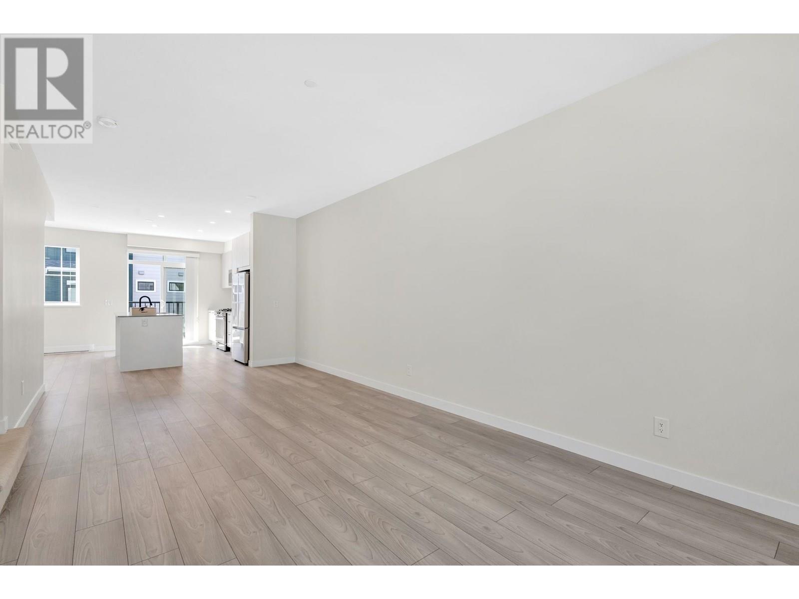 Photo 21 of 59 488 Furness Street, New Westminster BC