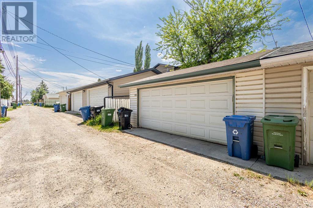 Single Family House for Sale in   Street SW Glenbrook Calgary 