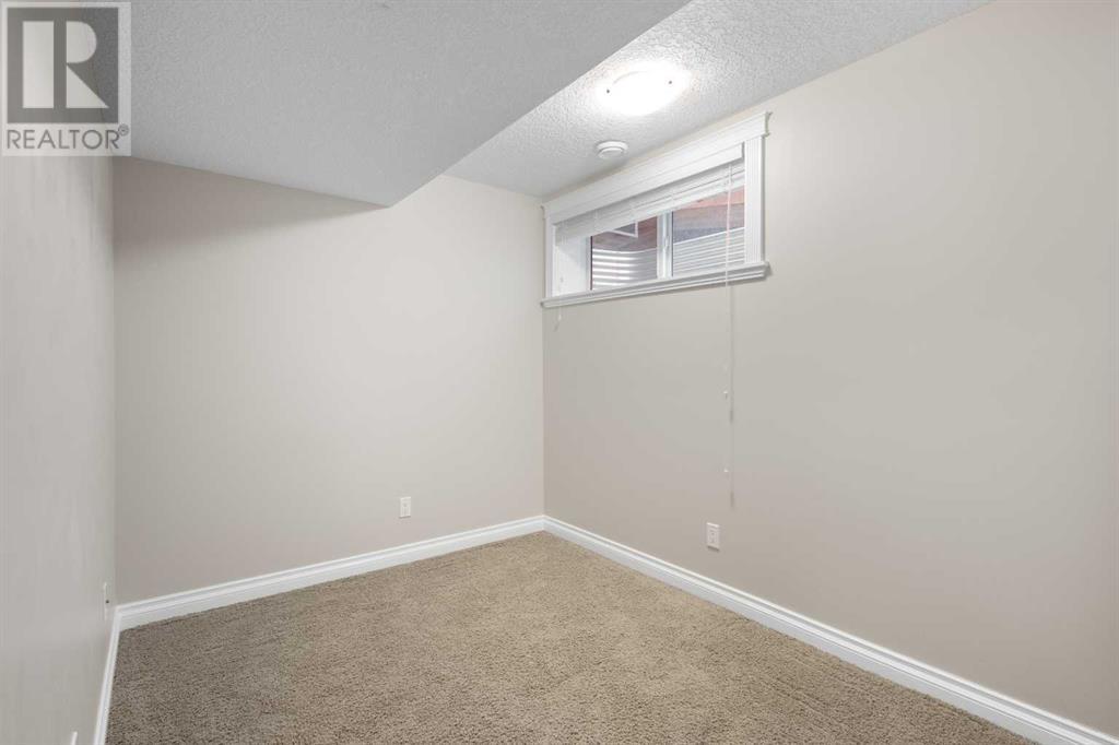 Single Family House for Sale in   Street SW Glenbrook Calgary 