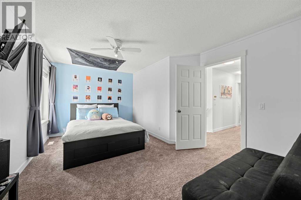 Single Family House for Sale in  Tuscany Ravine Terrace NW Tuscany Calgary 