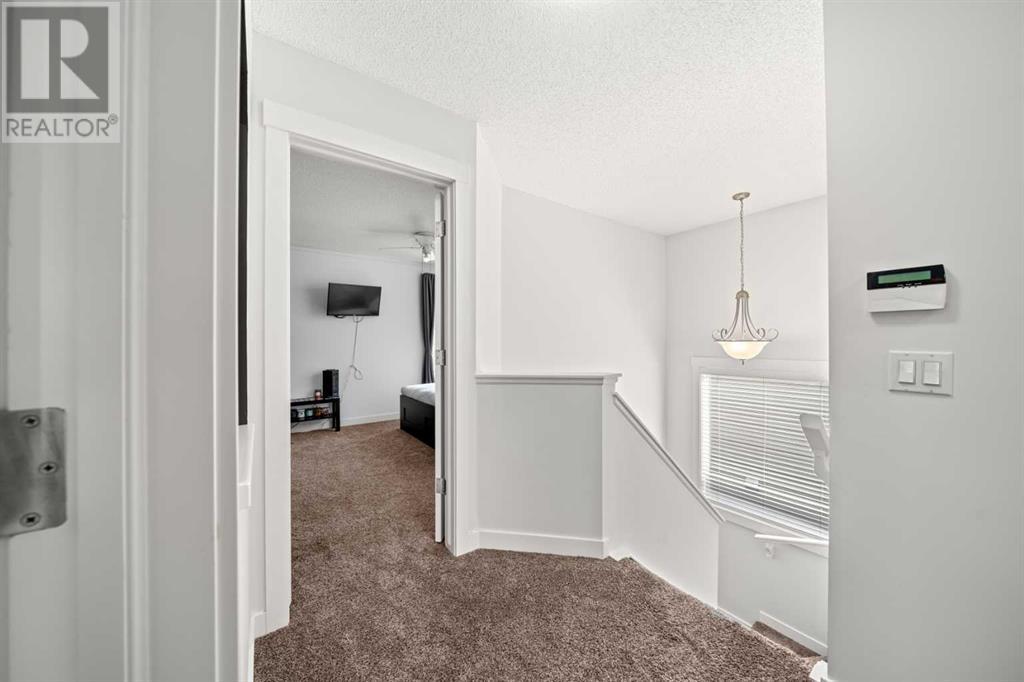 Single Family House for Sale in  Tuscany Ravine Terrace NW Tuscany Calgary 