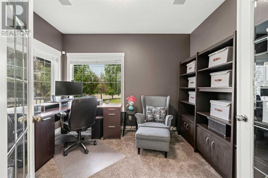 Single Family House for Sale in  Tuscany Ravine Terrace NW Tuscany Calgary 