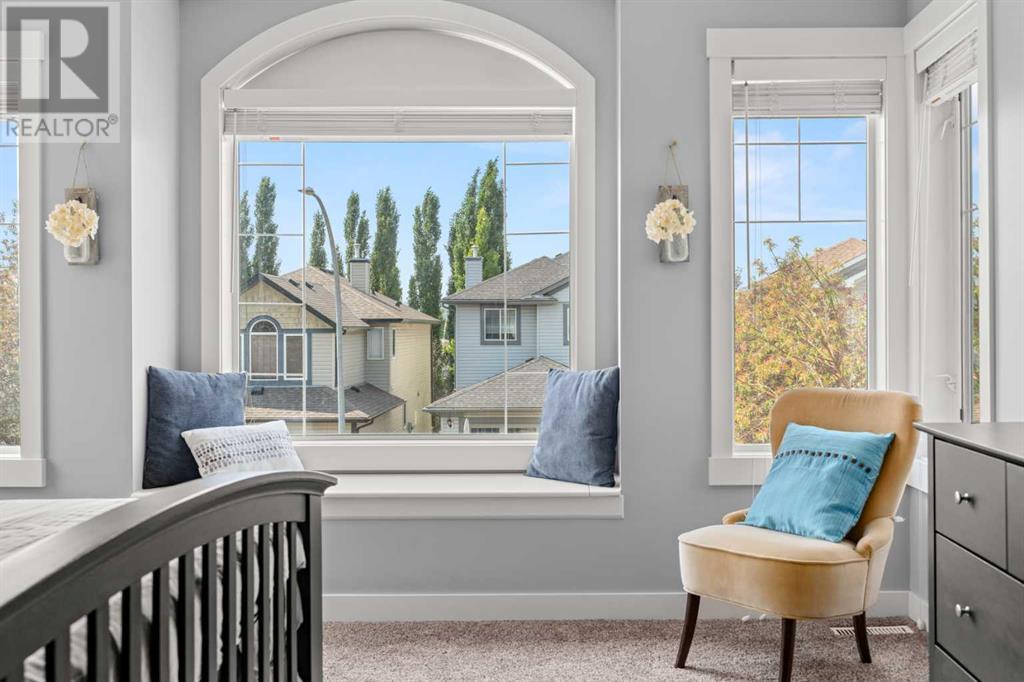 Single Family House for Sale in  Tuscany Ravine Terrace NW Tuscany Calgary 