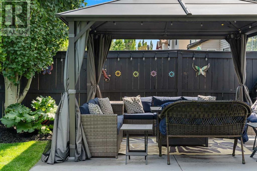 Single Family House for Sale in  Tuscany Ravine Terrace NW Tuscany Calgary 