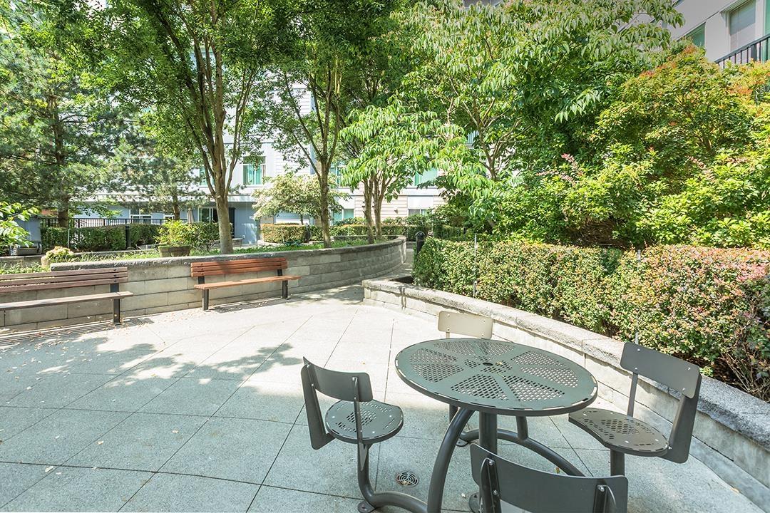 Photo 14 of 521 13728 108 Avenue, Surrey BC