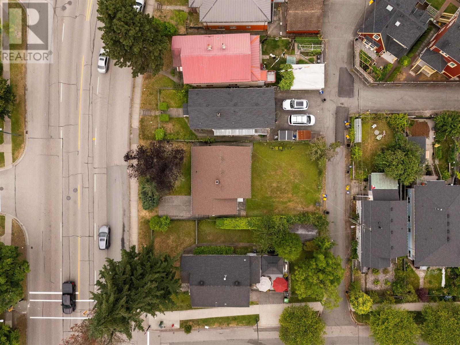 Photo 1 of 4561 Nanaimo Street, Vancouver BC