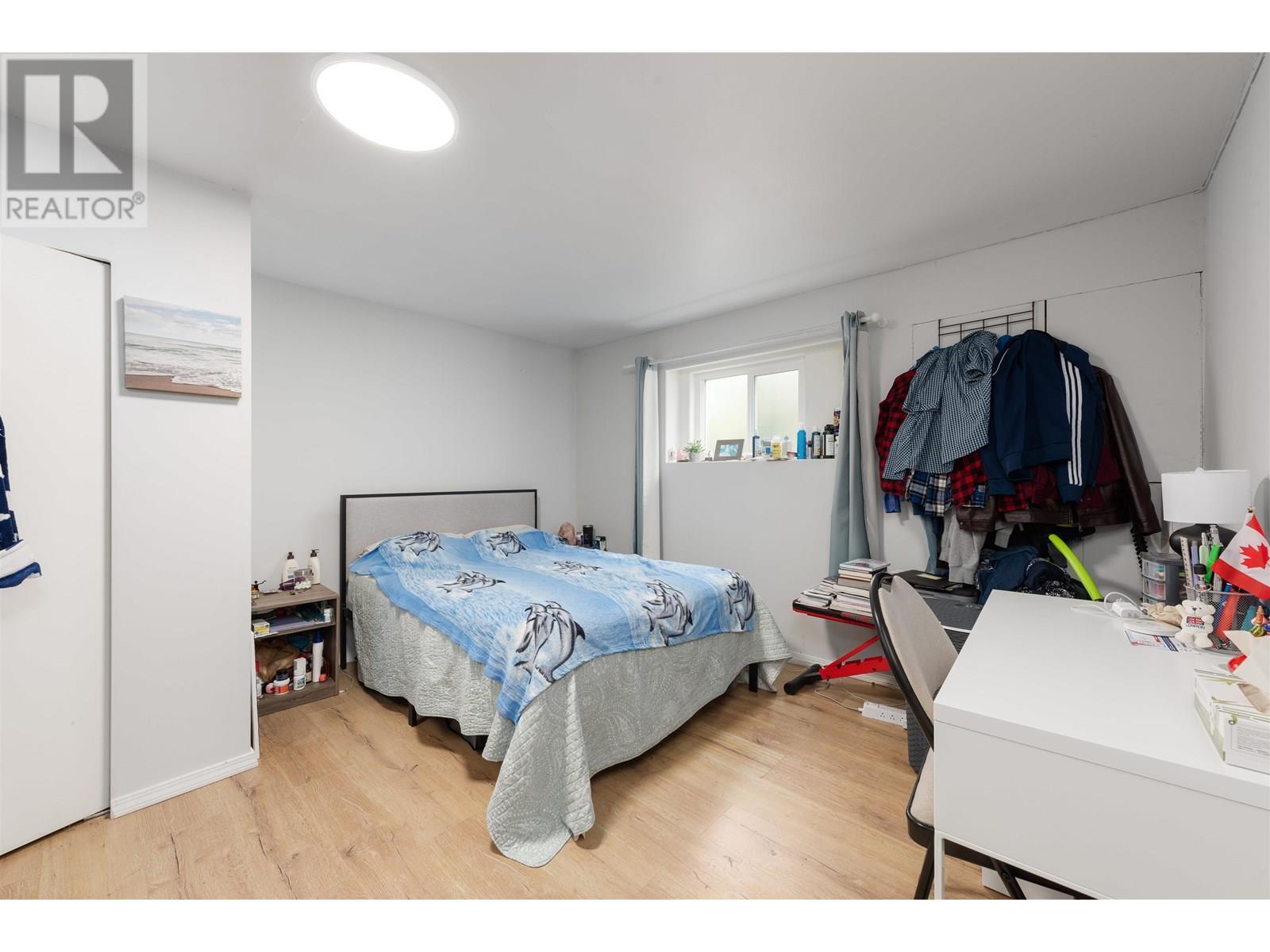 Photo 12 of 4561 Nanaimo Street, Vancouver BC