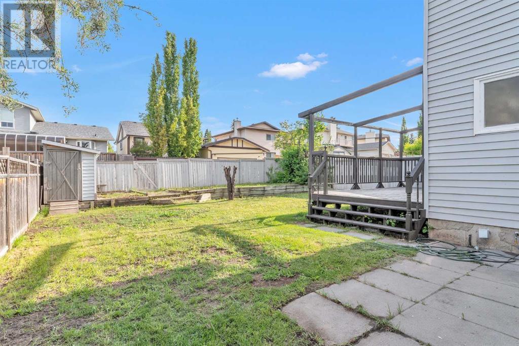 Single Family House for Sale in  Sandstone Way NW Sandstone Valley Calgary 