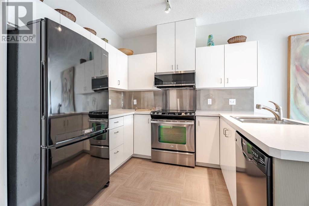 Single Family House for Sale in    Avenue NE Mayland Heights Calgary 
