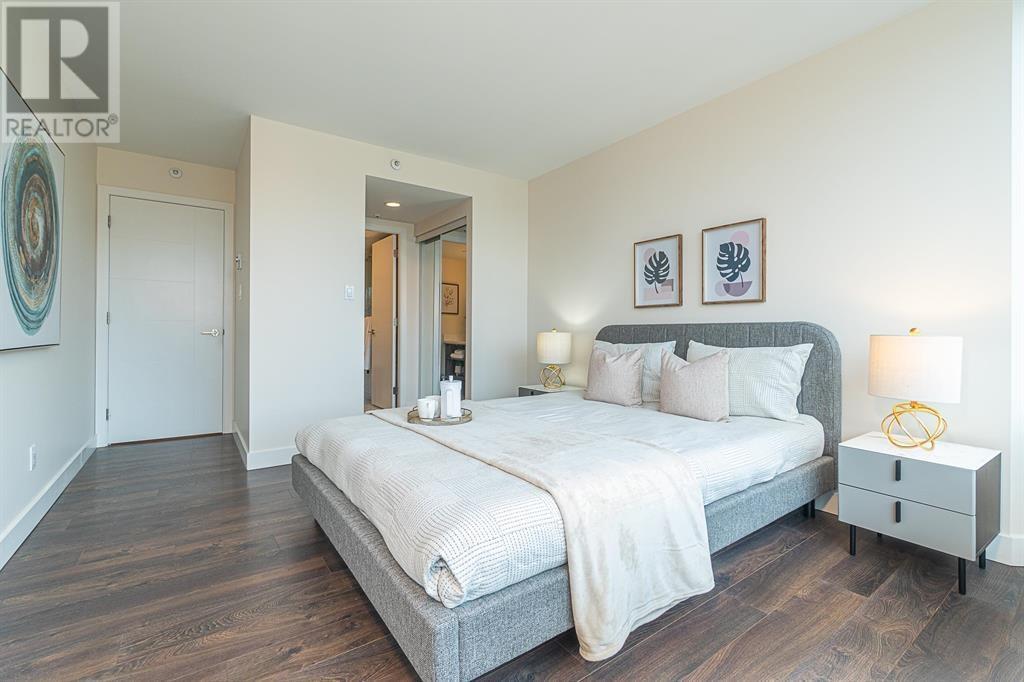 Photo 13 of 2405 888 Hamilton Street, Vancouver BC