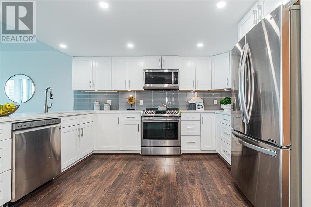 Photo 9 of 2405 888 Hamilton Street, Vancouver BC